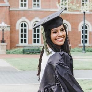 Meet your Posher, Manisha